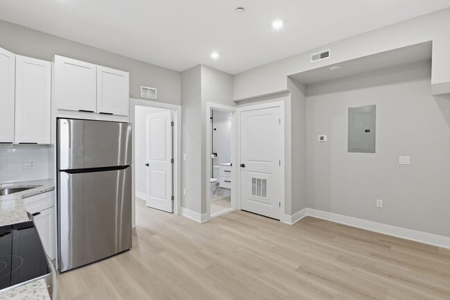 856 N 19th St Unit 4