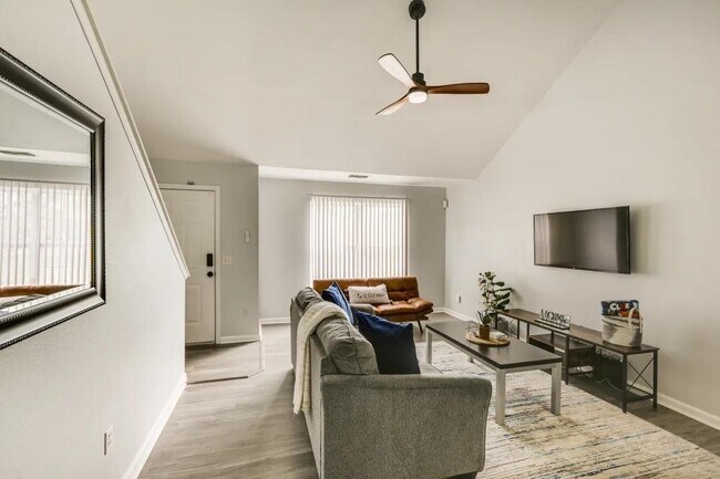 Photo - 2786 Westbrook Ct Townhome