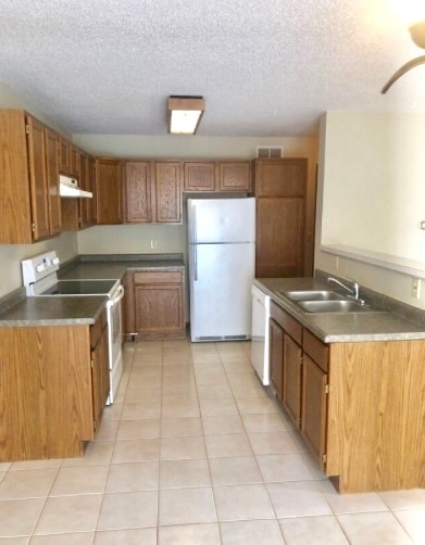 Photo - 2222 Melanie Ln