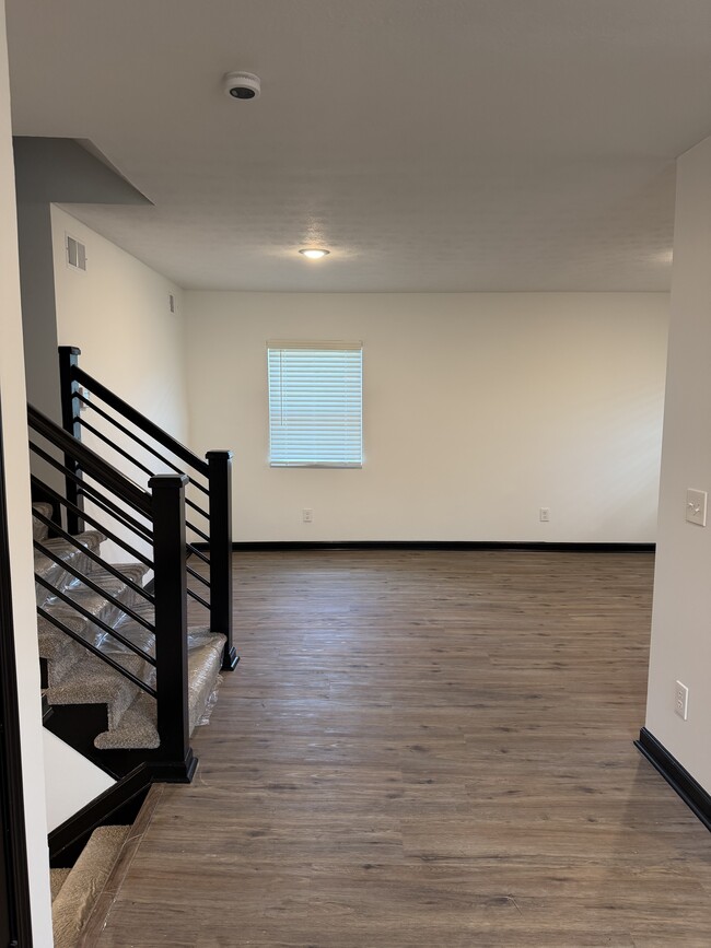 2020 Val Vista Ct