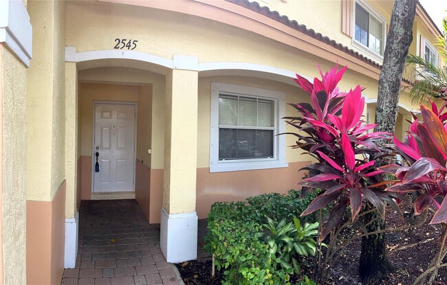 Photo - 2545 SW 83rd Terrace