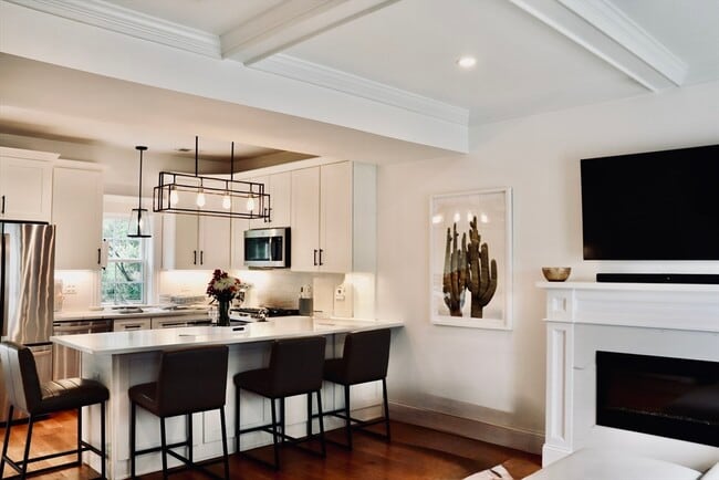 Photo - 12 S Mason St