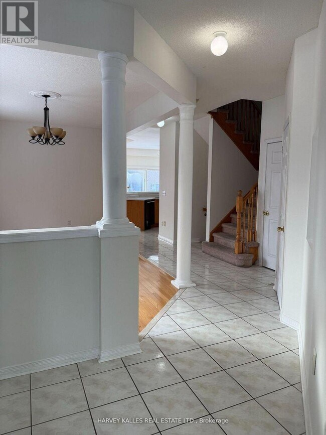 Photo - 100 Misty Hills Trail