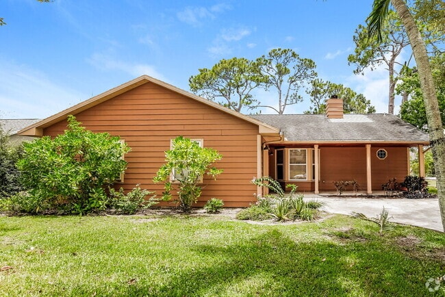 Building Photo - 222 SW Starflower Ave Rental