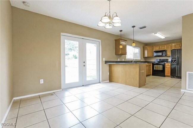 Building Photo - 1050 S Salford Blvd Rental
