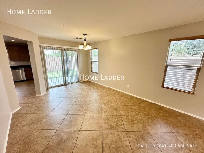 Photo - 2223 S Buckaroo Trail