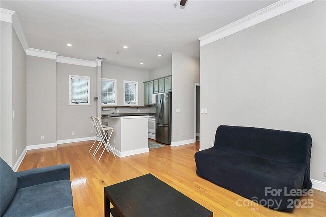 Photo - 793 Garden District Dr