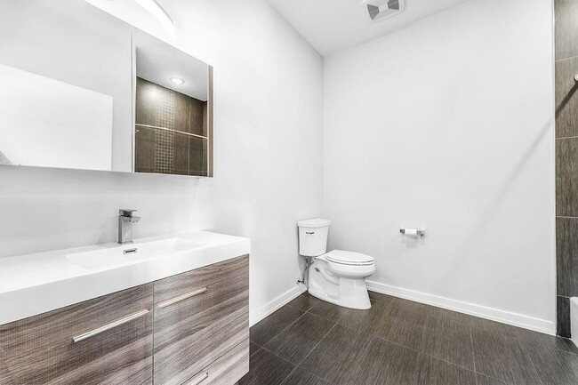 Photo - 1 Flagship St House