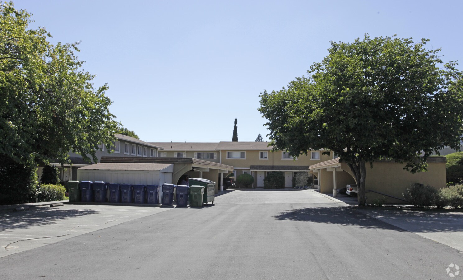 Photo - Santa Maria Townhomes