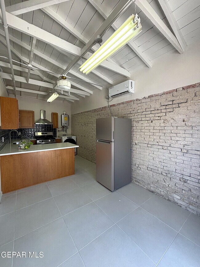 3116 Wheeling Ave