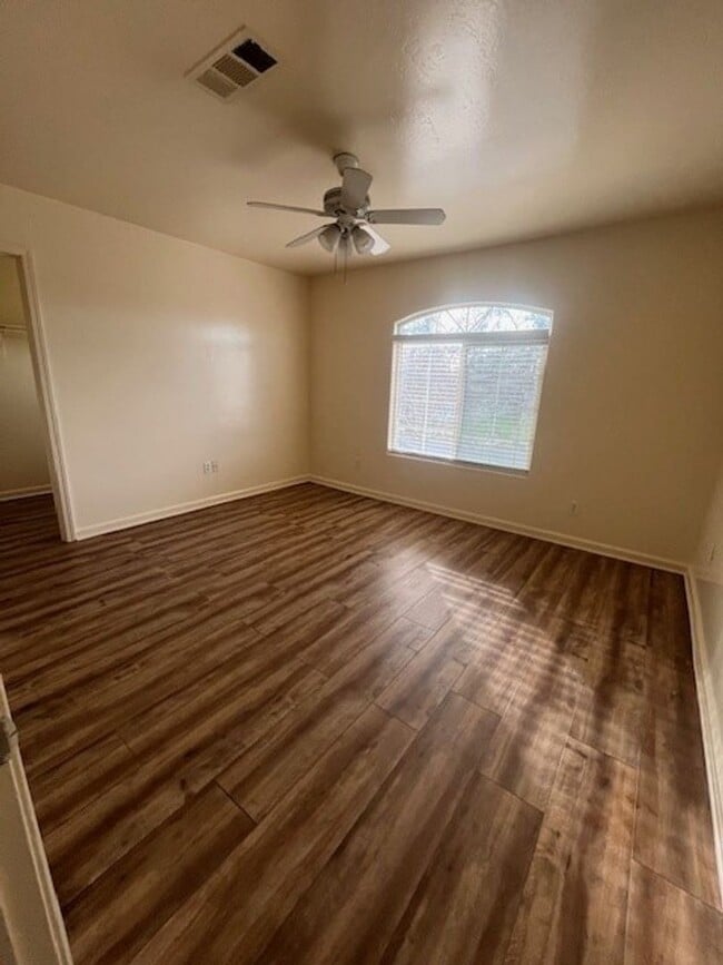 Photo - 722 K St Unit A