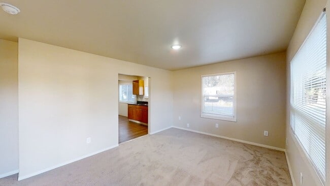 Photo - MOUNTAIN HWY E Unit 21306- FRONT HOUSE