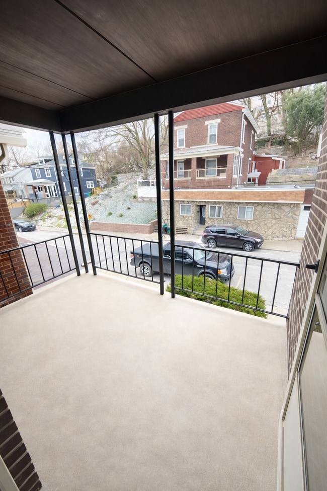 Photo - 50 Maplewood St Unit 2