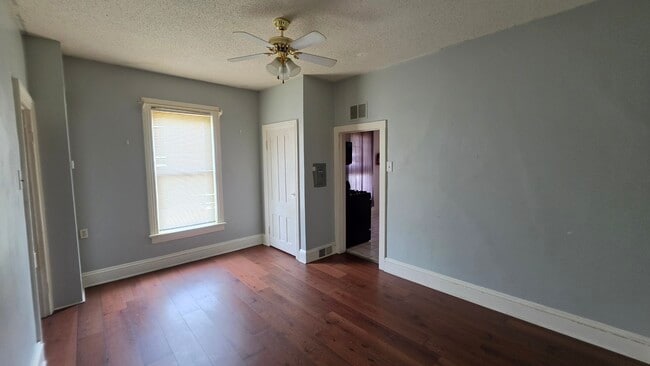 Photo - 1775 Hamilton Ave Unit Apt #4