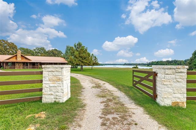 Photo - 779 Co Rd 1971