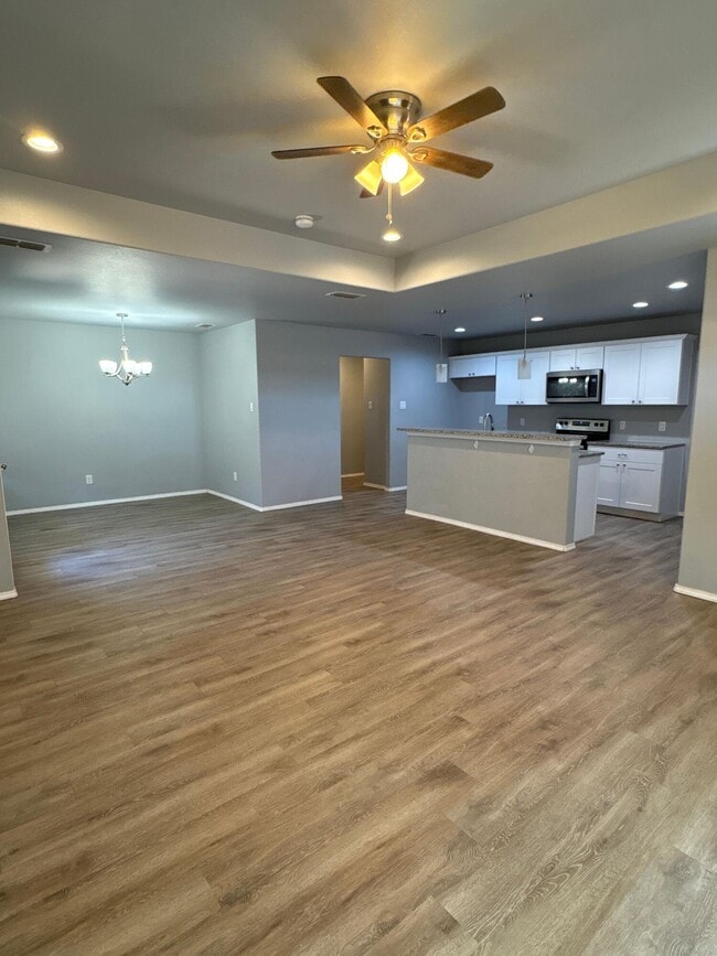 Photo - 8522 11th St