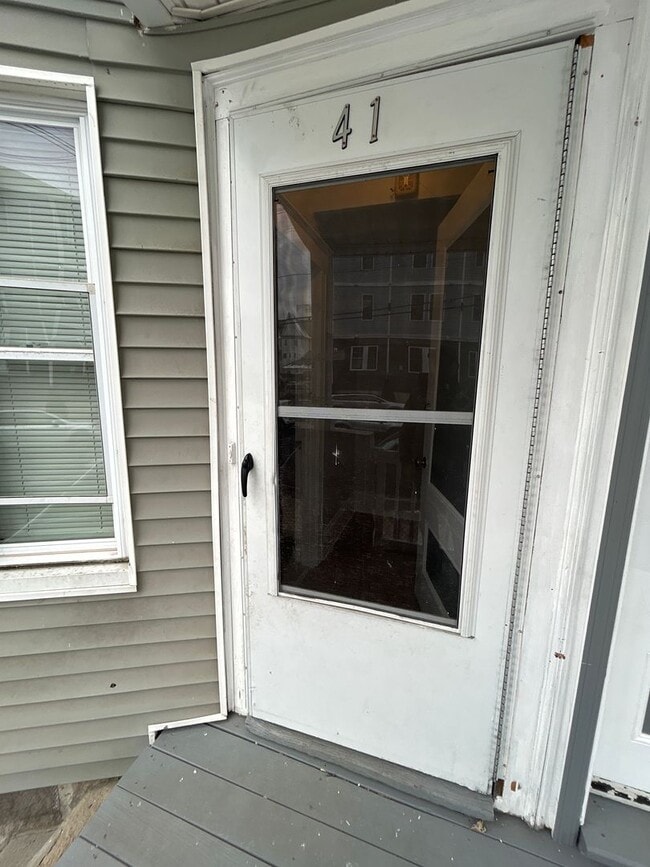 Building Photo - 41-43 Bruce Street Unit 1st Floor