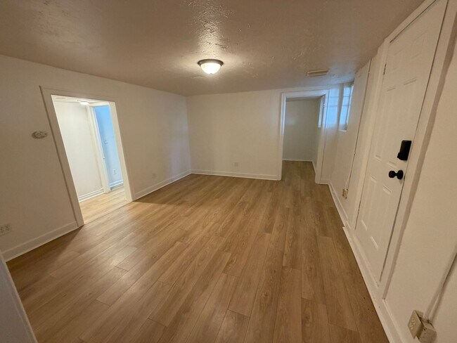 1828 West 9th