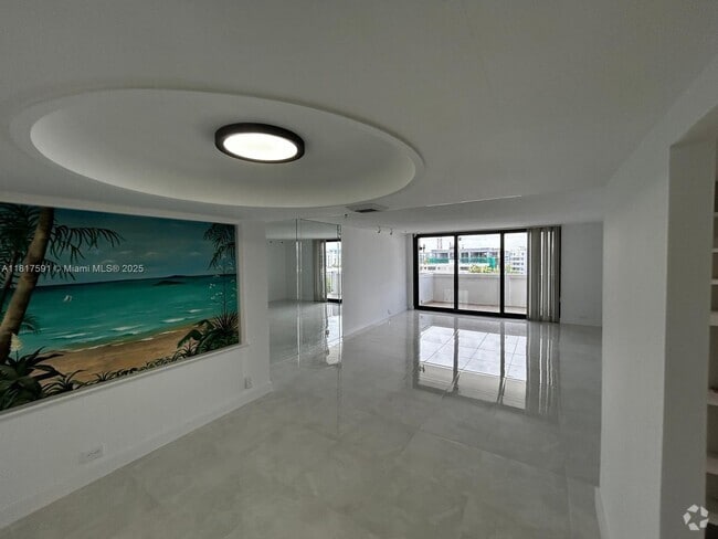 Building Photo - 10101 E Bay Harbor Dr Unit 710 Rental
