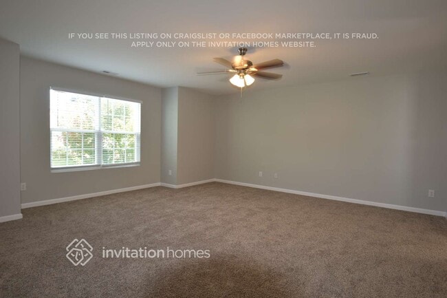 Photo - 303 Switchback Street