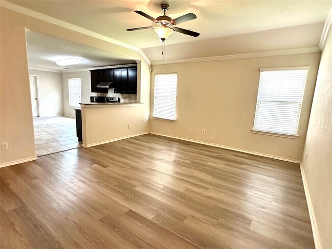 Photo - 1934 Acorn Glen Trail