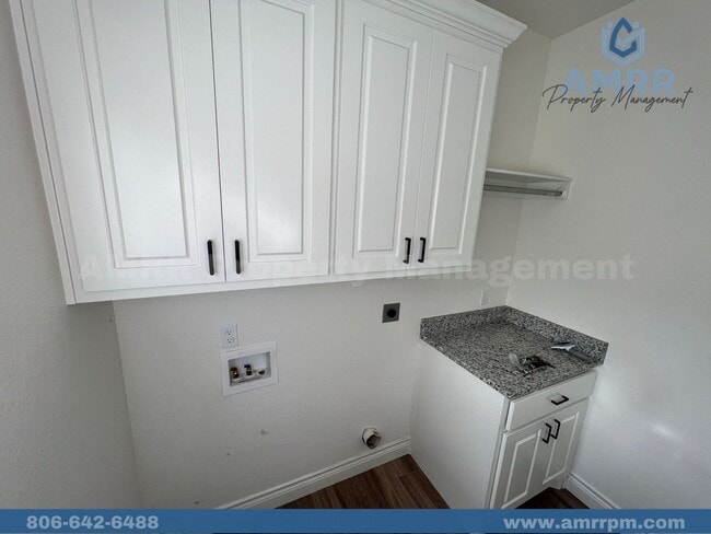 Photo - Easy Living with AMRR: Beautiful 4-Bedroom Home Near HEB