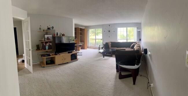 Photo - 8900 Duchess Way