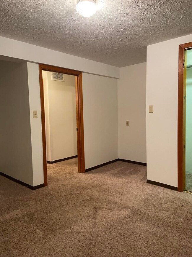 Photo - 2473 E Turkeyfoot Lake Rd Apartments Unit B
