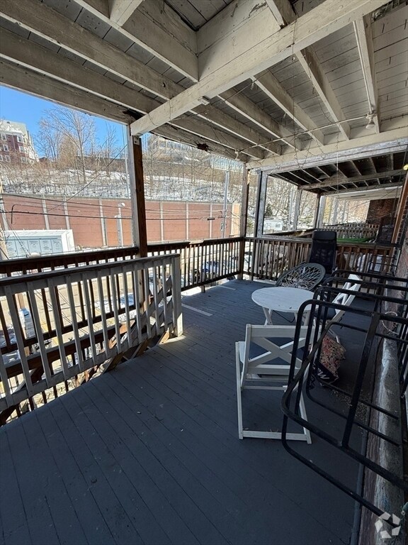 Building Photo - 22 S Huntington Ave Unit 2 Rental