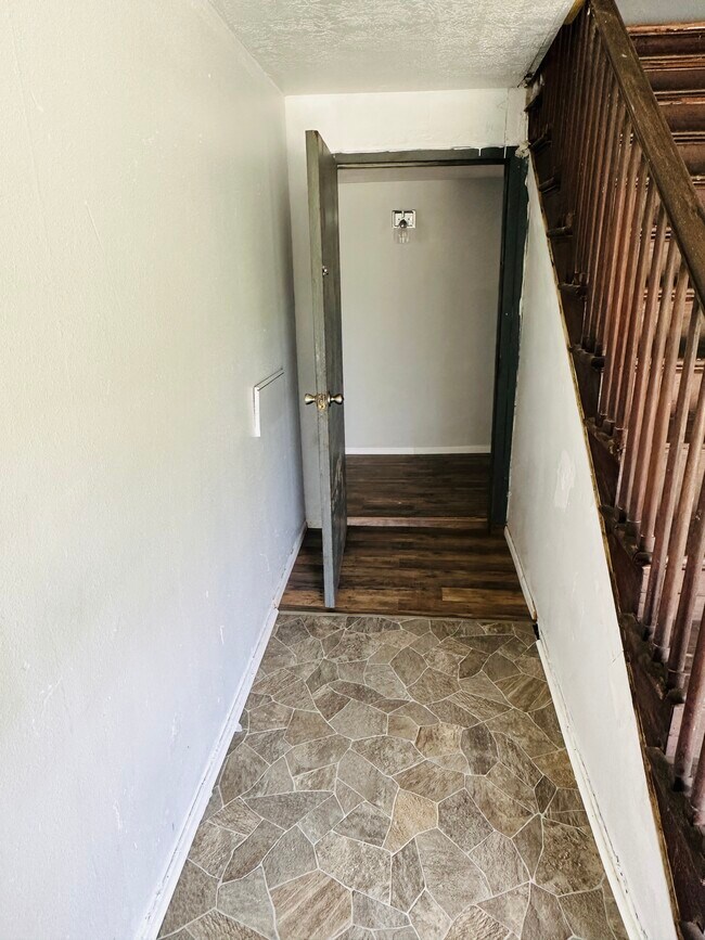 Photo - 4440 Cleveland St Unidad A