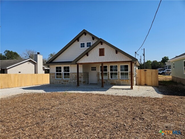 Photo - 1746 Blueridge Dr House