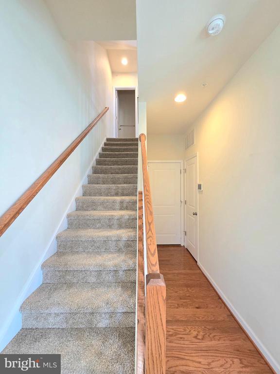 Photo - 1113 Red Hawk Way