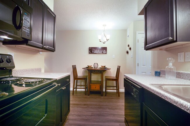 Photo - Bowman Heights Apartments