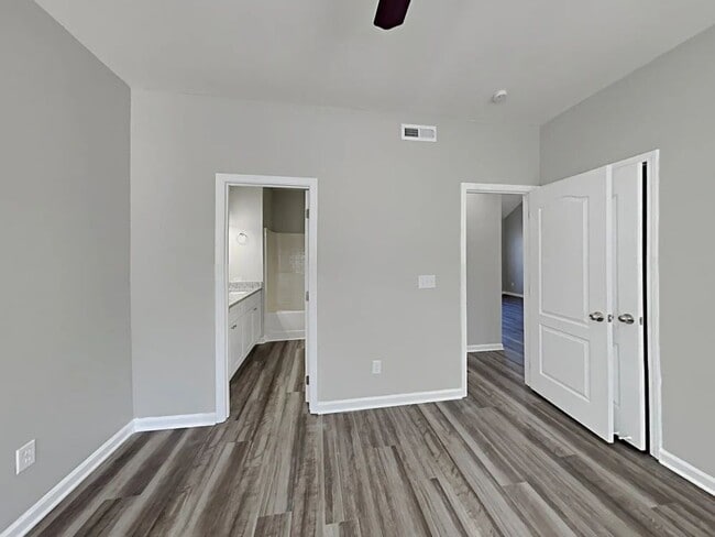 Photo - 5505 Orchard Pond Dr