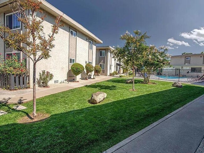 Photo - 5330 Monterey Rd Unit L4