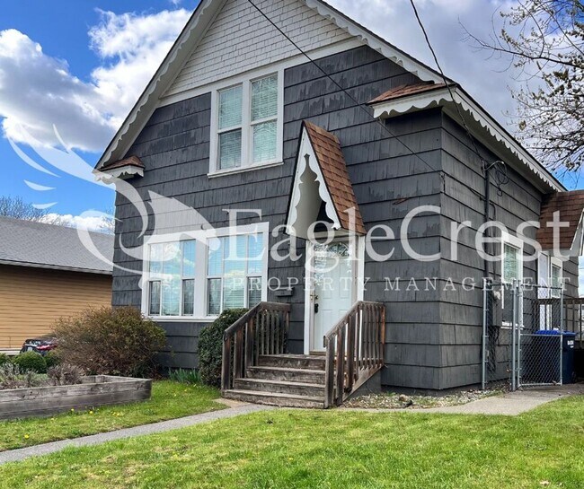 Two-Story, 3-bedroom home - Two-Story, 3-bedroom home