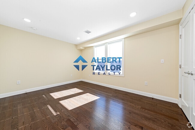 Building Photo - 232 Fulton St Unit 232 Rental