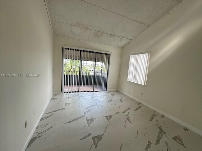 Photo - 16220 NW 2nd Ave Unit 512