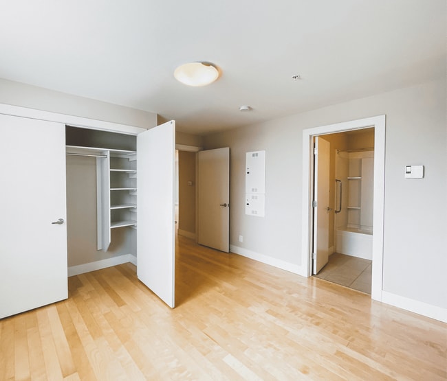 Photo - Bennett House