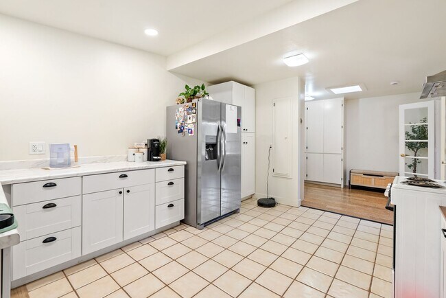 Photo - 3700 Las Pilitas Rd Unit East Wing