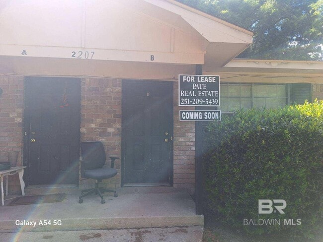 Photo - 2207 Wolf Ridge Rd