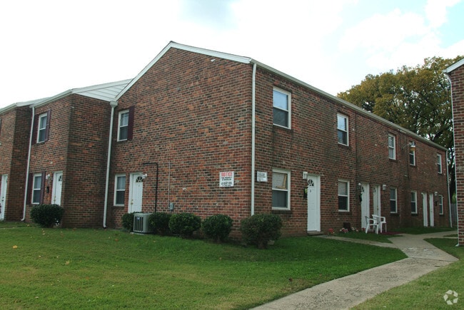 10 27th St. - 27th Townhomes