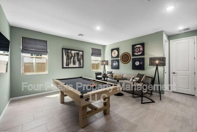 Photo - 22808 E Roundup Way