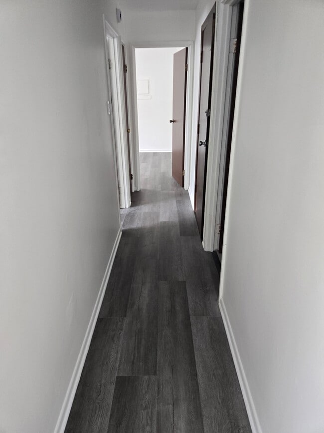 Hallway - 504 Schroeder Ave Unit #1