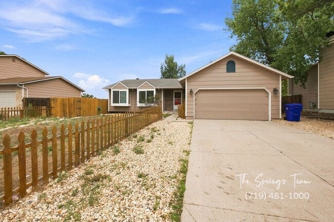 Building Photo - 3060 Maverick Dr