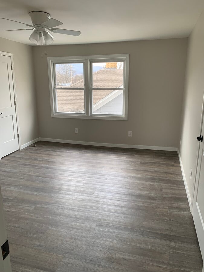 Photo - 132 Turner Ln