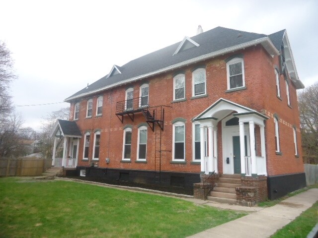 119 Ashland St - 119 Ashland St