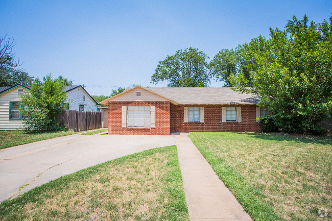 Building Photo - 3506 28th St Rental