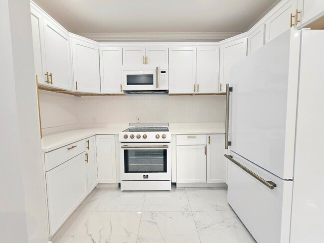 Photo - 19000 Chandler Park Dr
