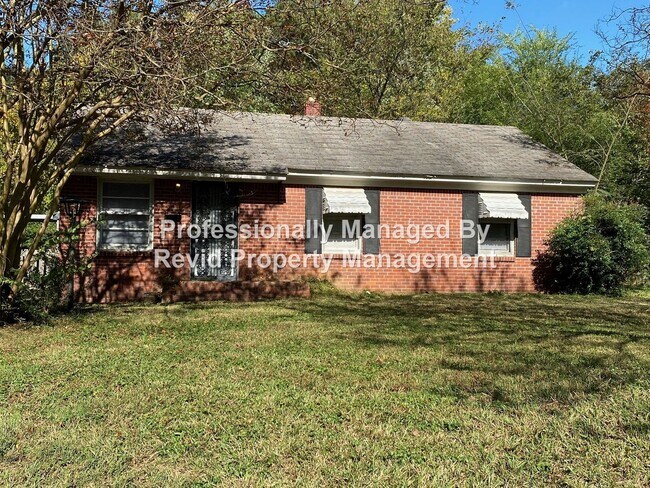 Photo - Large 3 bedroom home!